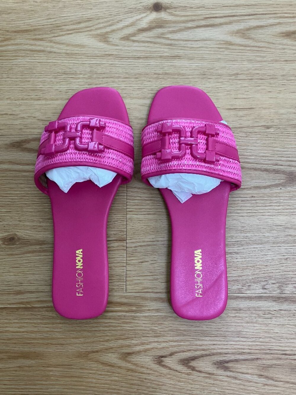 Fashion Nova Sandals Size 8.5